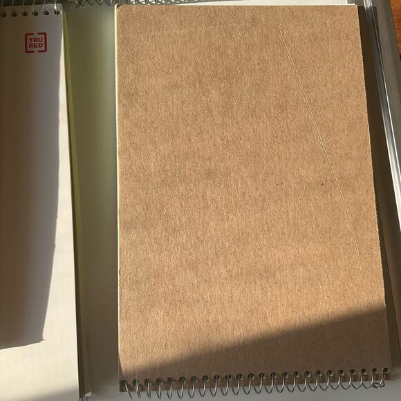 Tru Red 6" x 9" Green Gregg Ruled 80-Sheet Steno Pad - Picture 5 of 6